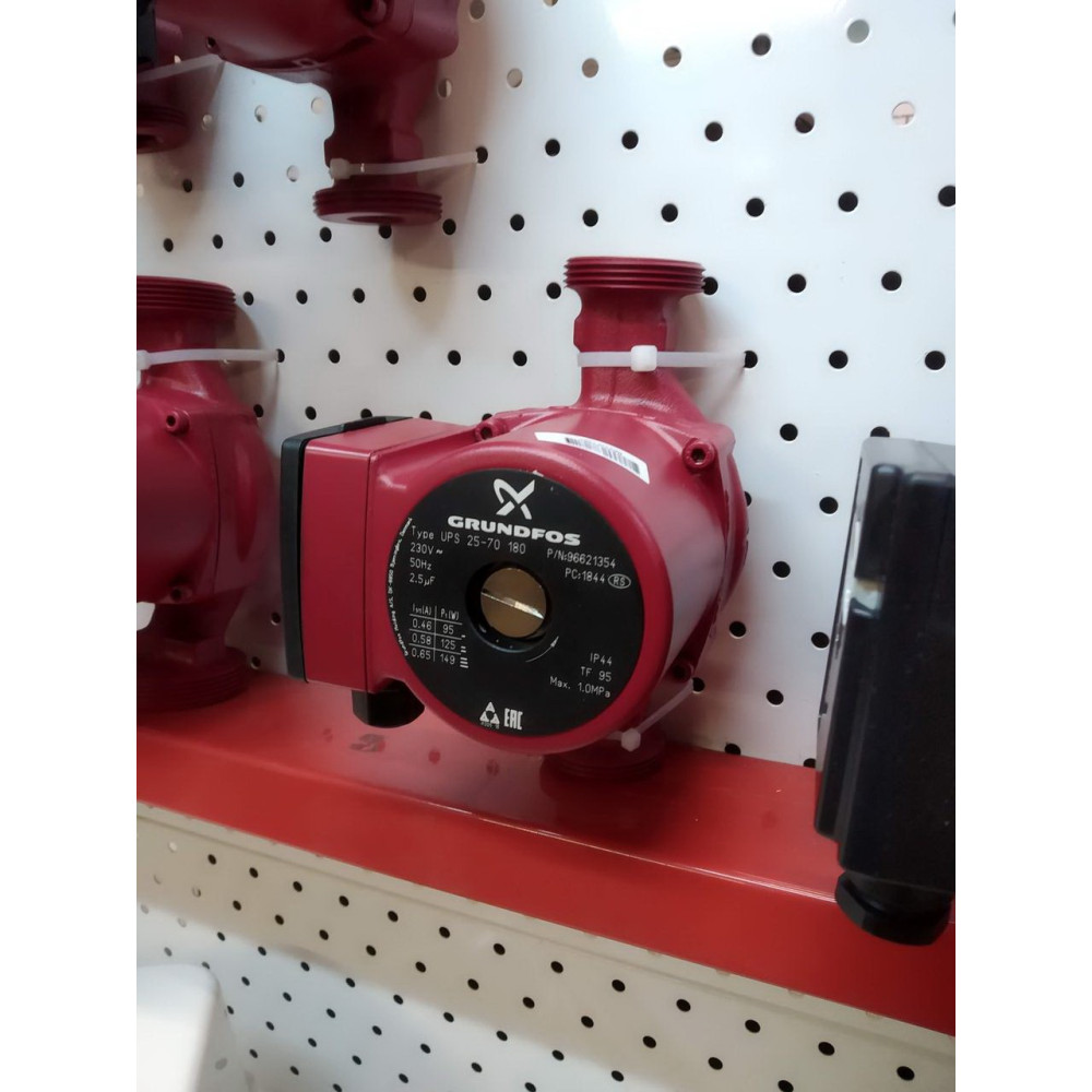 Насос циркуляційний Grundfos UPS 25-60 180 (99309993)