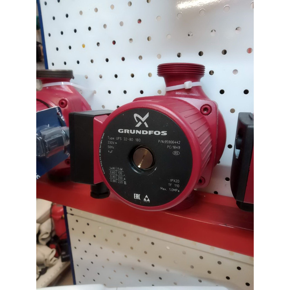 Насос циркуляційний Grundfos UPS 32-80 180 (95906442)